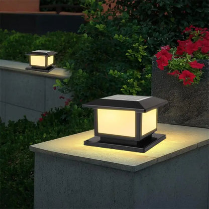 Éclairage solaire pour pilier de portail
